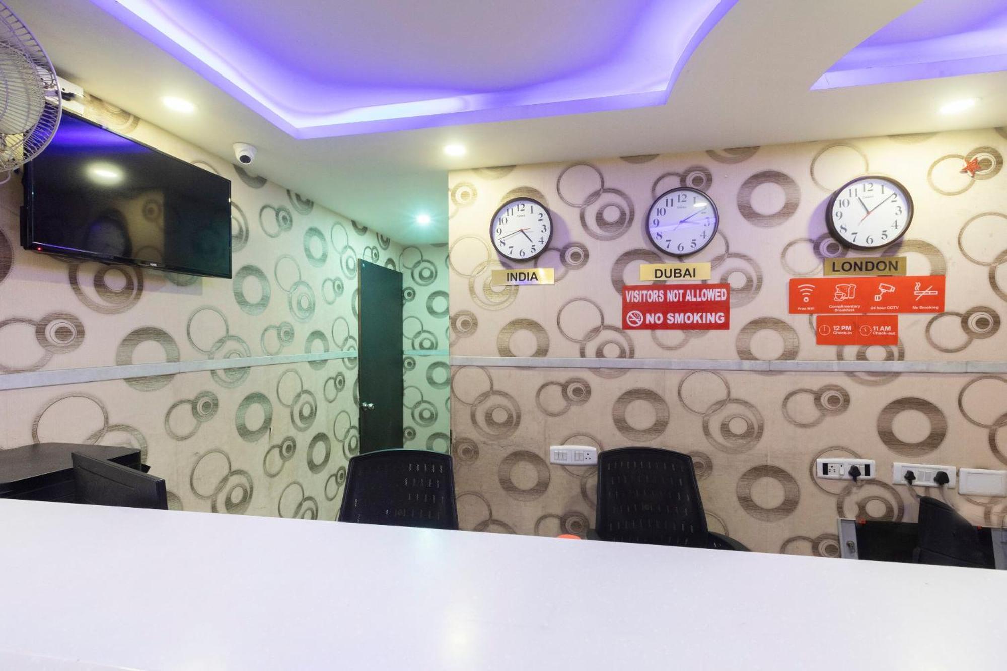 Collection O Santhome Residency Near Marina Beach Chennai Extérieur photo