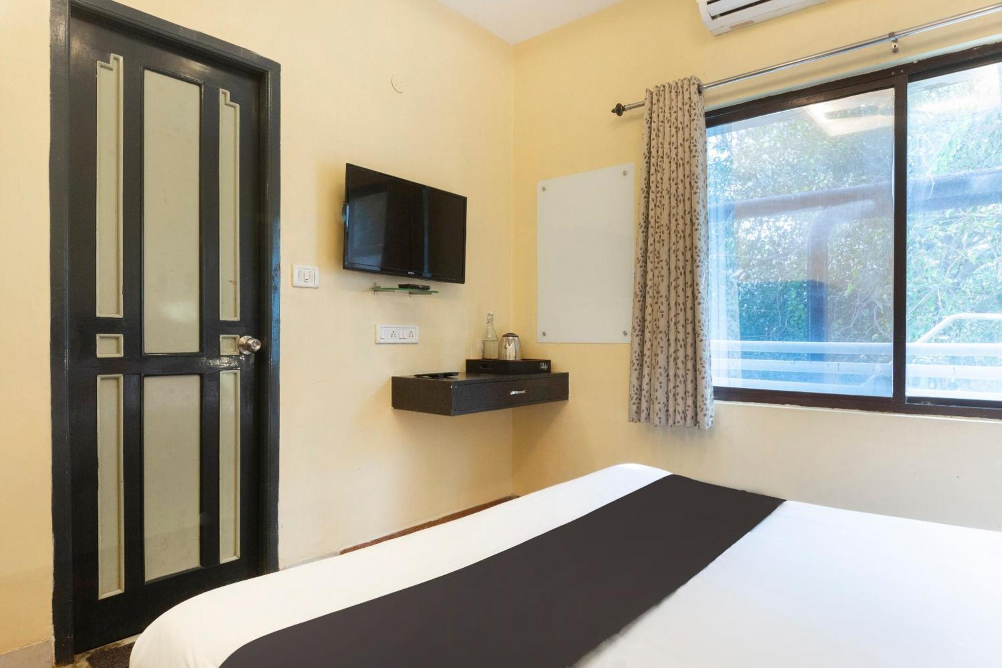 Collection O Santhome Residency Near Marina Beach Chennai Extérieur photo